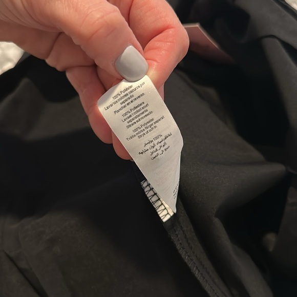 PrettyLittleThing Black Pleated Mini Skirt NWT - Picture 11 of 11